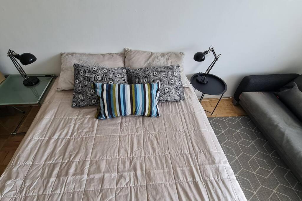Scandinavian 2-Rooms Apartment City Center 赫尔辛基 外观 照片