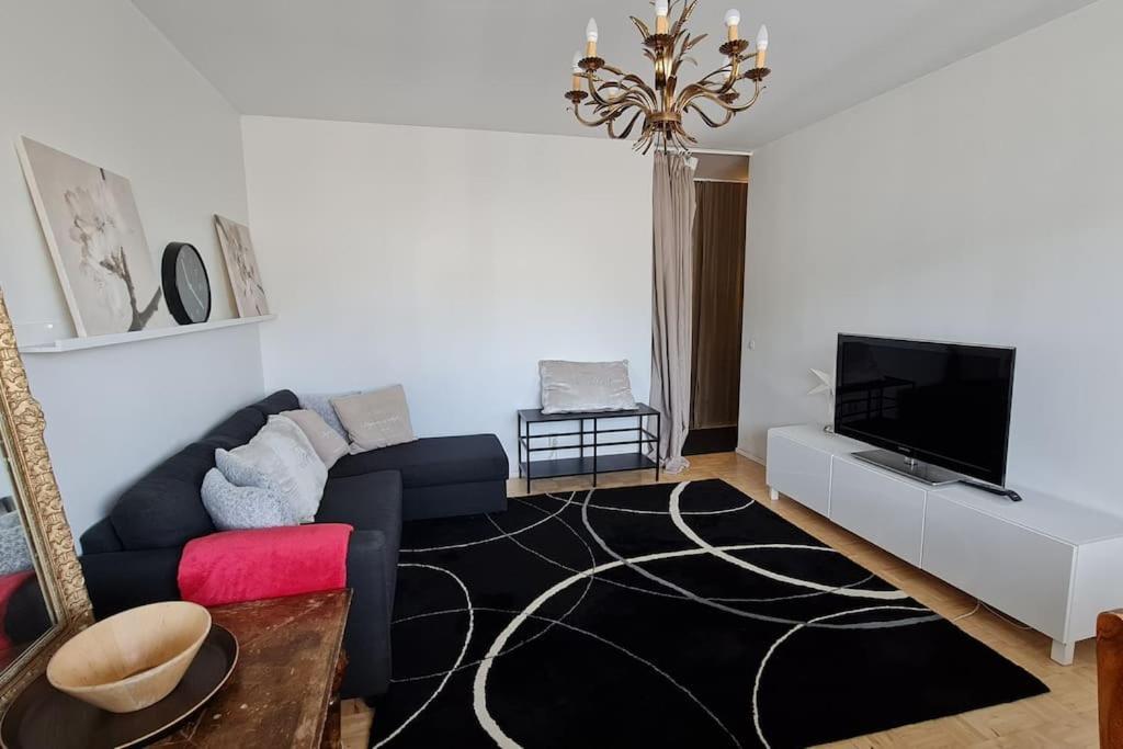 Scandinavian 2-Rooms Apartment City Center 赫尔辛基 外观 照片