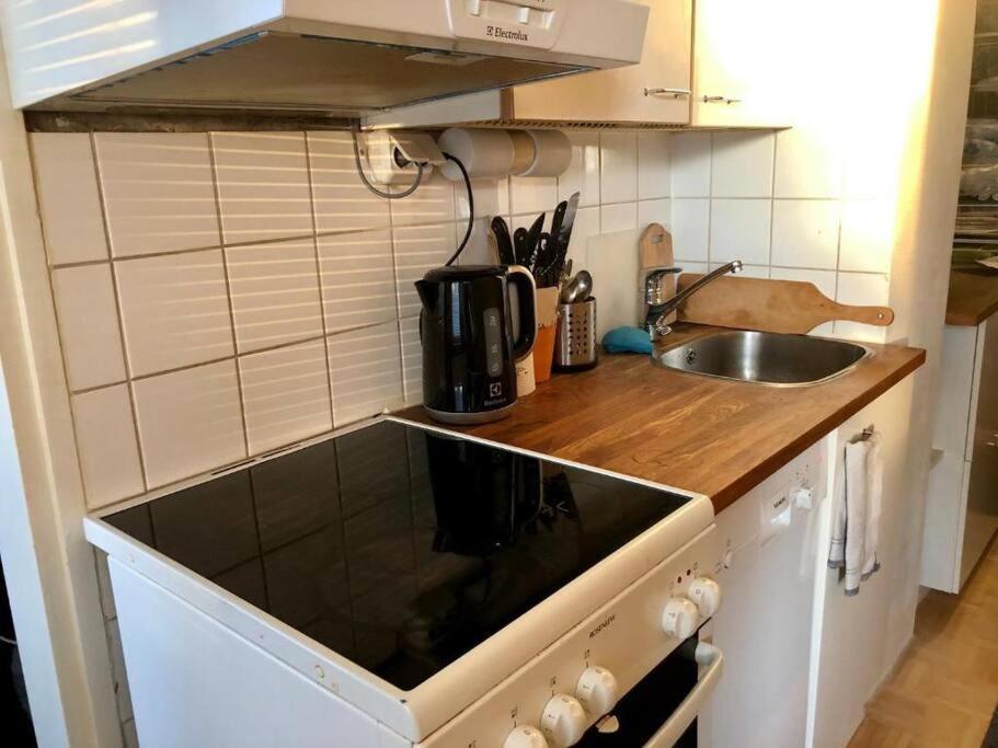 Scandinavian 2-Rooms Apartment City Center 赫尔辛基 外观 照片